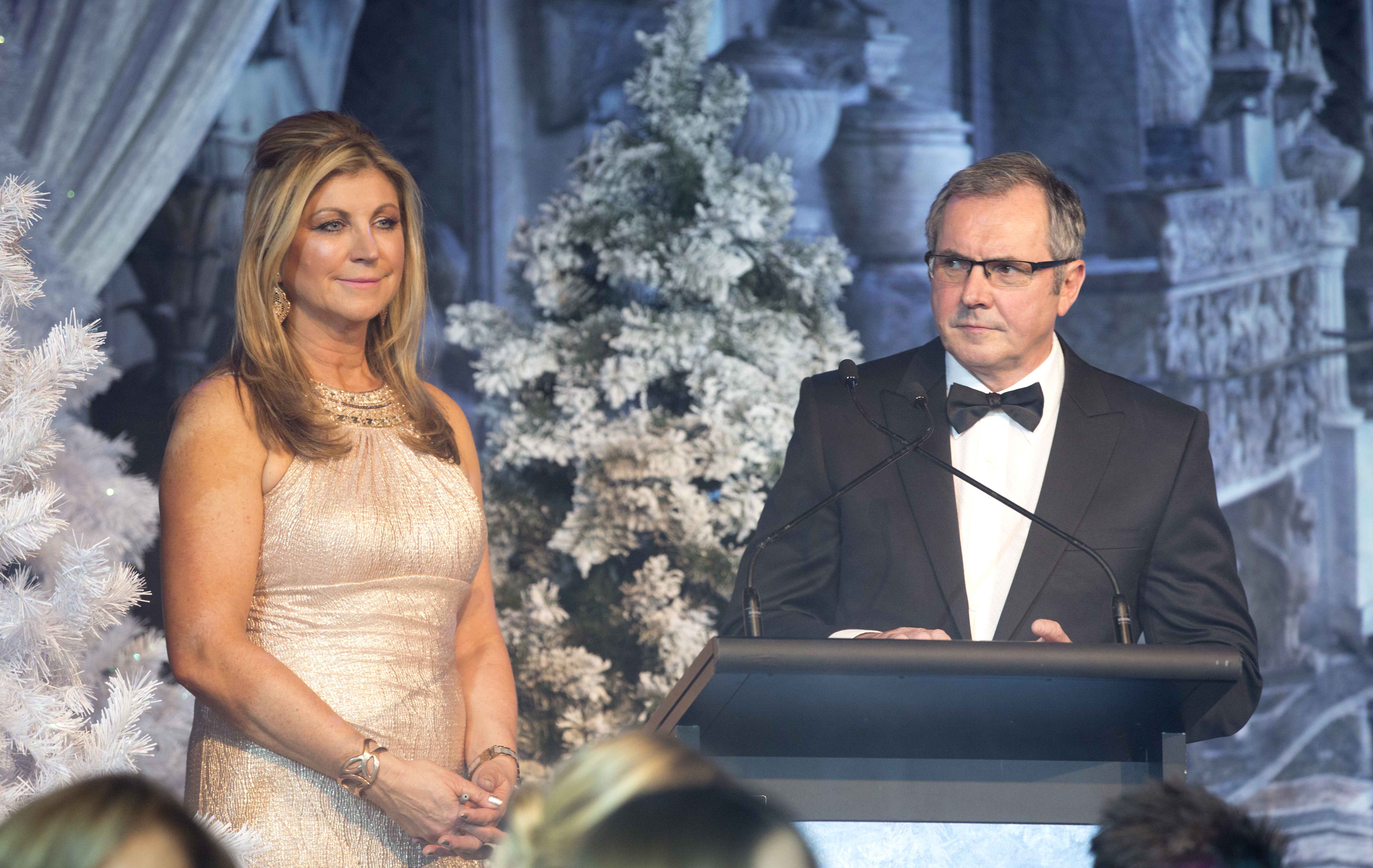 2016 Red Ball Melbourne hosts Jennifer Hansen and Alan Fletcher raising funds for cancer.